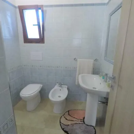 Villetta Myriam Tatil Evi Budoni